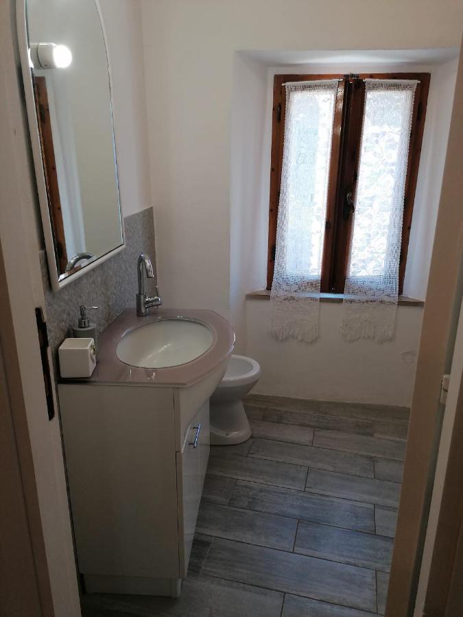 La Casetta Di Mimmi Castel Viscardo Exteriör bild